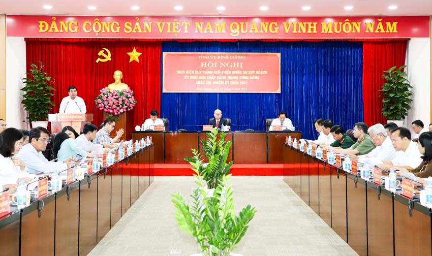 Hội nghị thực hiện quy trình giới thiệu nhân sự quy hoạch Ủy viên chính thức Ban Chấp hành Trung ương Đảng khóa XIV.